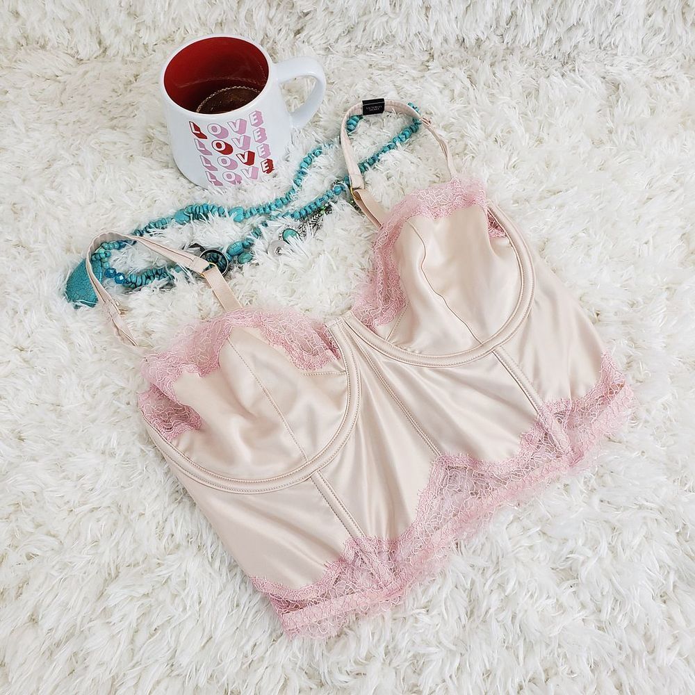 Victoria's Secret 32DDD Beige Beige Lace Unlined Balconet Dream Angels B…